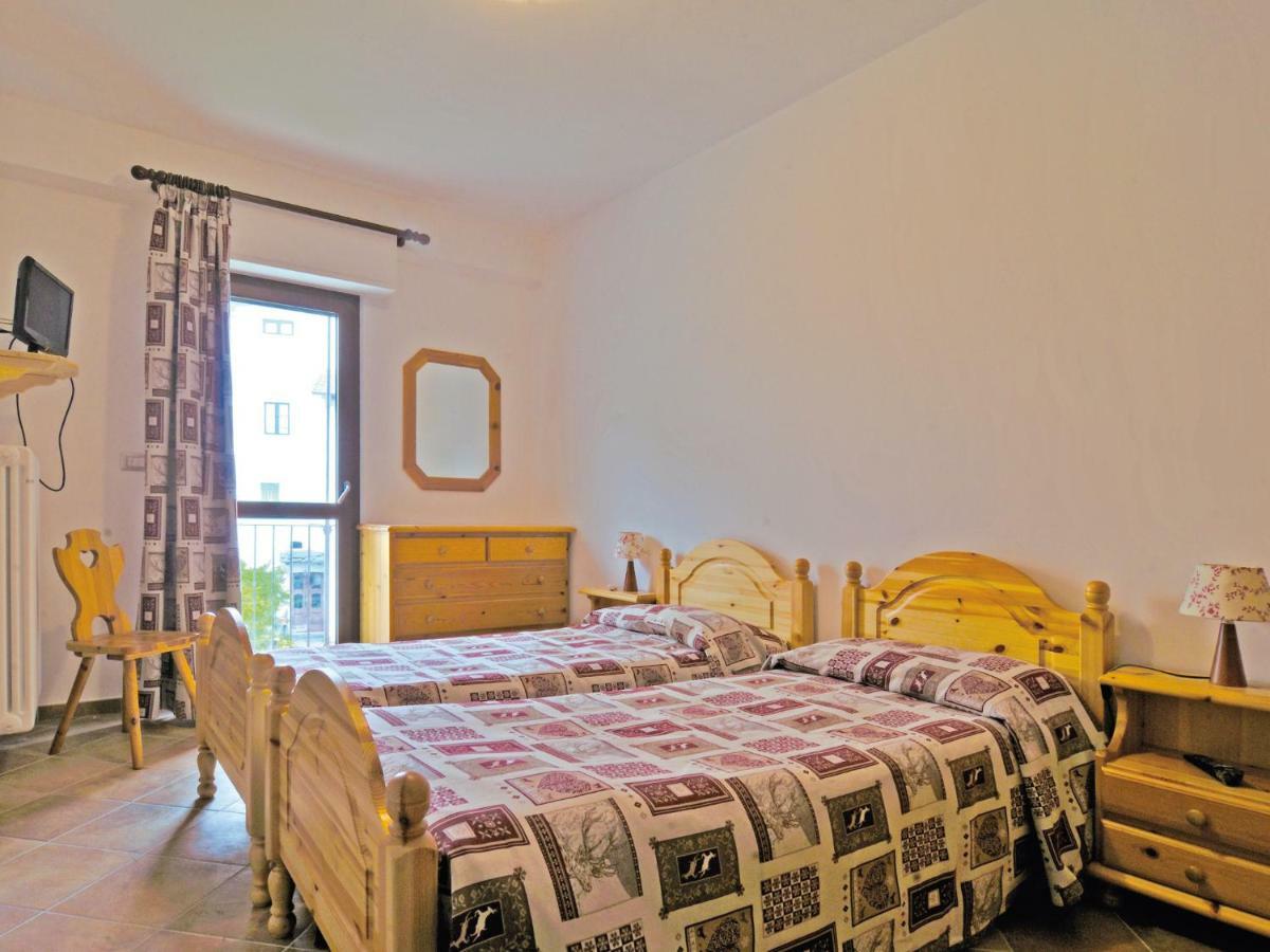 Albergo Ristorante Centro Vico Canavese Екстер'єр фото