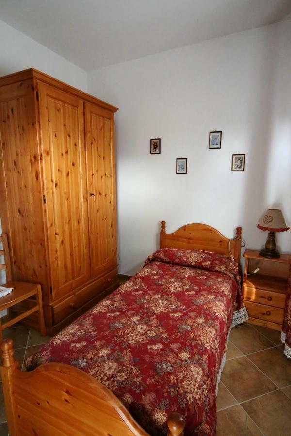 Albergo Ristorante Centro Vico Canavese Екстер'єр фото